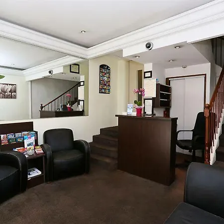 بي. إل. إم. فندق 2*